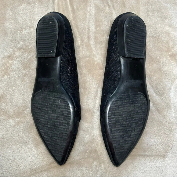 Stuart Weitzman Black Leather Flats Grosgrain Ribbon Black Studs Size 8.5 - Picture 8 of 10